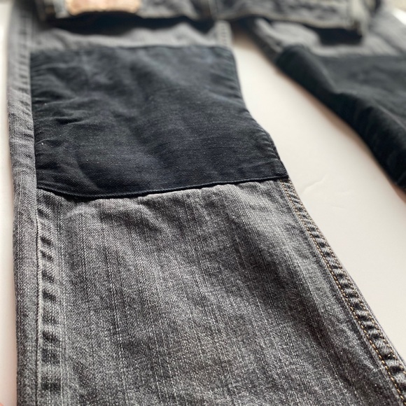 VINTAGE LEVI CHARCOAL GRAY JEANS - Picture 6 of 8